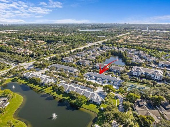 12816 Woodmill Dr, Palm Beach Gardens FL 33418