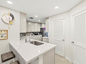 6721 Versailles Court, Lake Worth FL 33467