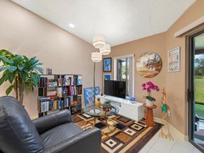 6721 Versailles Court, Lake Worth FL 33467