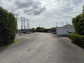 14666 SW 132nd Ct, Miami FL 33186