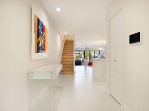 424 Hendricks Isle 6, Fort Lauderdale FL 33301