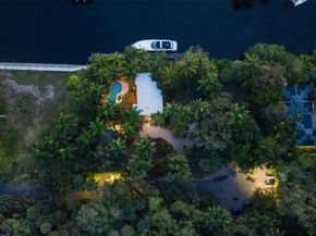 301-311 SW 14 Way, Fort Lauderdale FL 33312