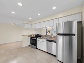 758 NE 13th Ct 7, Fort Lauderdale FL 33304