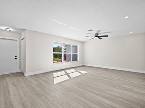 7290 Pinecone Terrace, Lake Worth FL 33467