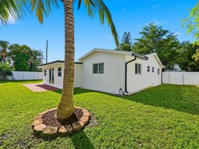 1400 SE 8th Ave, Deerfield Beach FL 33441