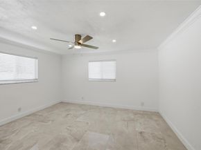 1400 SE 8th Ave, Deerfield Beach FL 33441