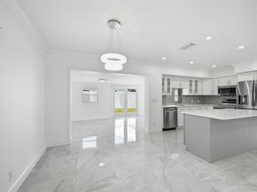 1400 SE 8th Ave, Deerfield Beach FL 33441