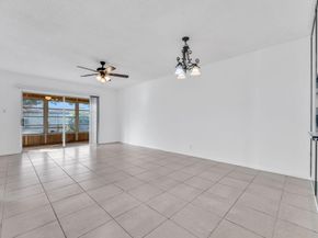 601 NW 78th Ter 203, Margate FL 33063