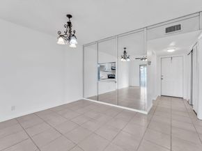 601 NW 78th Ter 203, Margate FL 33063