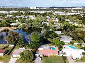 3159 Riddle Rd, West Palm Beach FL 33406