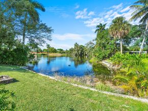 3159 Riddle Rd, West Palm Beach FL 33406