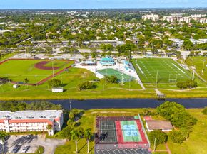 3000 Sunrise Lakes Drive E 204, Sunrise FL 33322