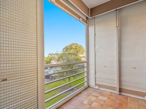 3000 Sunrise Lakes Drive E 204, Sunrise FL 33322