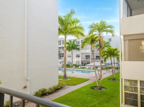 3000 Sunrise Lakes Drive E 204, Sunrise FL 33322