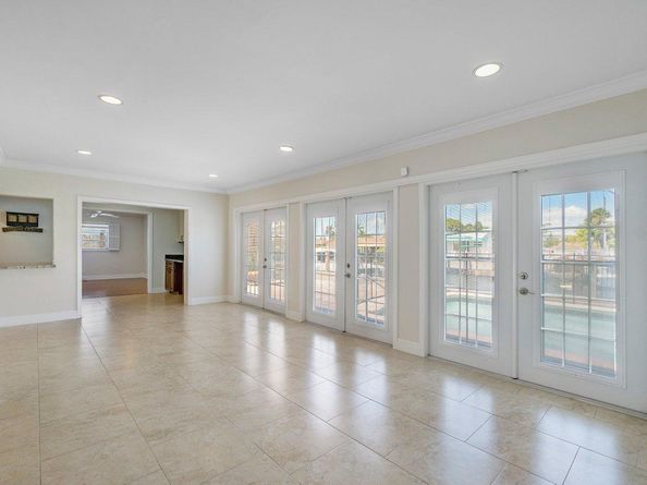 1525 SE 6th Street, Deerfield Beach FL 33441