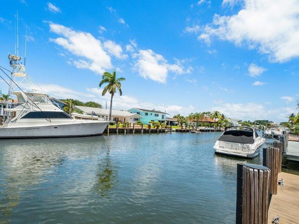 1525 SE 6th Street, Deerfield Beach FL 33441
