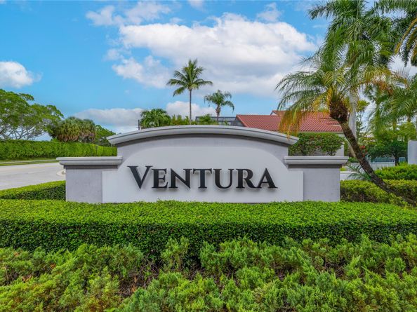10365 Buena Ventura Drive, Boca Raton FL 33498