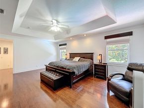 1673 Victoria Pointe Cir, Weston FL 33327