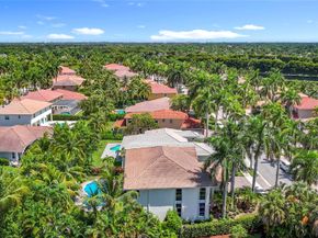 1673 Victoria Pointe Cir, Weston FL 33327