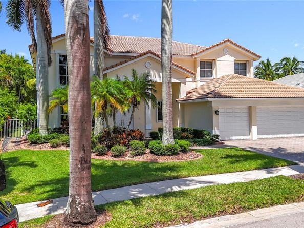 1673 Victoria Pointe Cir, Weston FL 33327