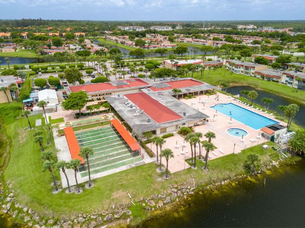 198 Lake Carol Drive, West Palm Beach FL 33411