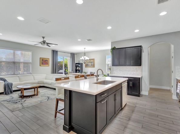 92 Palmetto Ln, Royal Palm Beach FL 33411