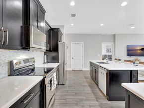 92 Palmetto Ln, Royal Palm Beach FL 33411