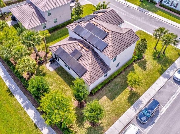 92 Palmetto Ln, Royal Palm Beach FL 33411