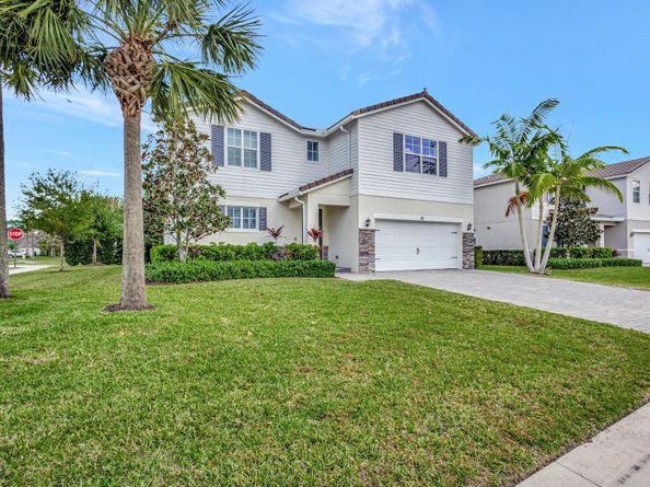 92 Palmetto Ln, Royal Palm Beach FL 33411