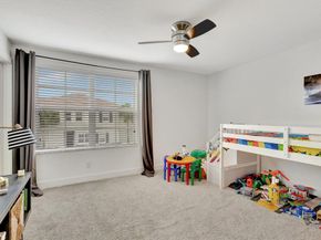 92 Palmetto Ln, Royal Palm Beach FL 33411