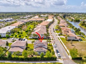 92 Palmetto Ln, Royal Palm Beach FL 33411