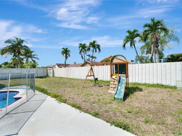 22471 Grouper Court, Boca Raton FL 33428
