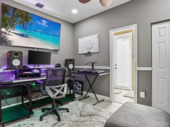 5340 NW 103rd Way, Coral Springs FL 33076
