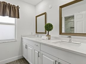 5340 NW 103rd Way, Coral Springs FL 33076