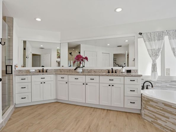 5340 NW 103rd Way, Coral Springs FL 33076