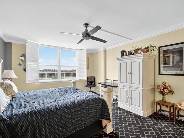 2295 S Ocean Boulevard 523, Palm Beach FL 33480