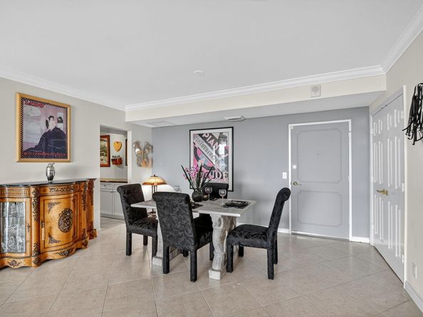 2295 S Ocean Boulevard 523, Palm Beach FL 33480