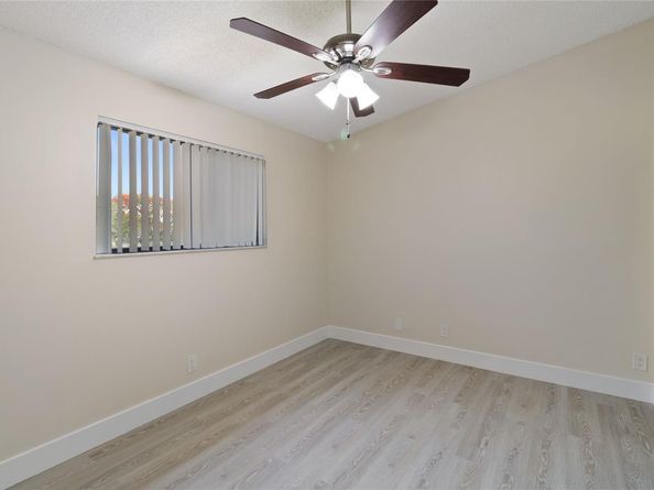 8113 NW 71st Ct 8113, Tamarac FL 33321
