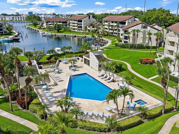 1133 Marine Way E I4r, North Palm Beach FL 33408