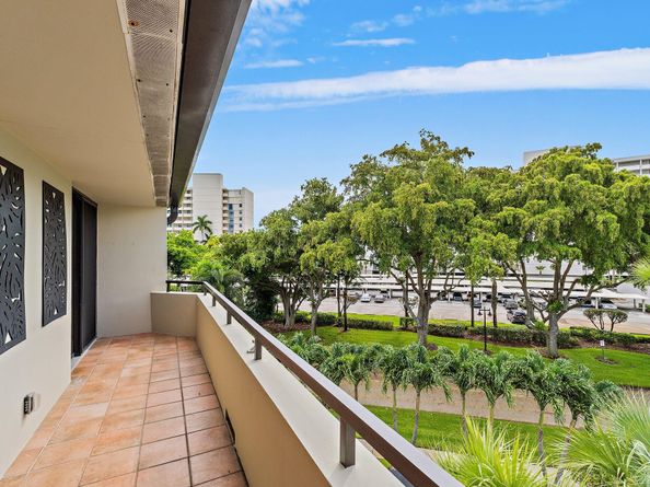 1133 Marine Way E I4r, North Palm Beach FL 33408