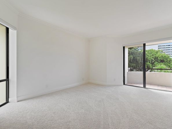 1133 Marine Way E I4r, North Palm Beach FL 33408