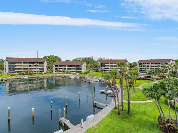1133 Marine Way E I4r, North Palm Beach FL 33408