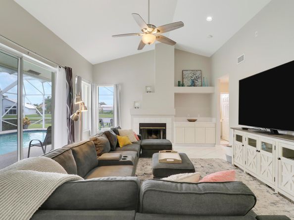 188 Cove Road, Greenacres FL 33413