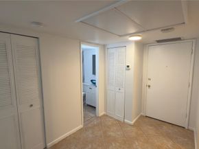 251 S Cypress Rd 127, Pompano Beach FL 33060