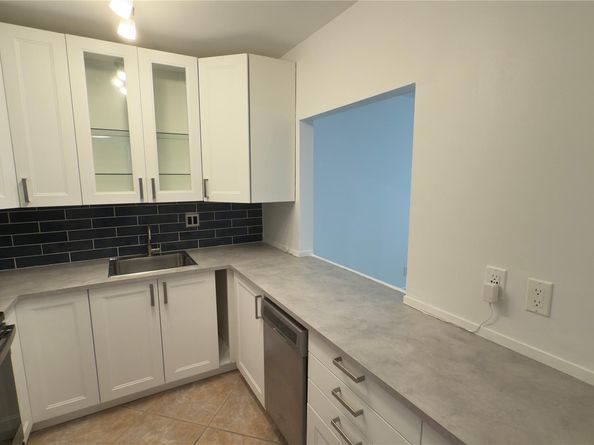251 S Cypress Rd 127, Pompano Beach FL 33060