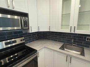 251 S Cypress Rd 127, Pompano Beach FL 33060