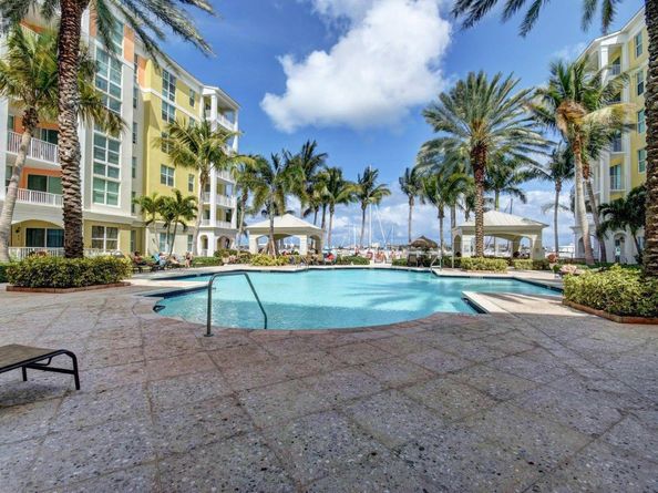 804 E Windward Way 422, Lantana FL 33462