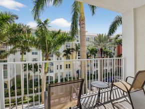 804 E Windward Way 422, Lantana FL 33462