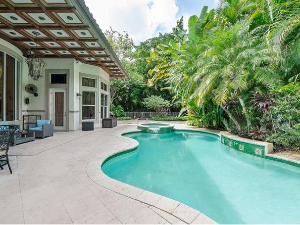 10253 NW 66th Dr, Parkland FL 33076