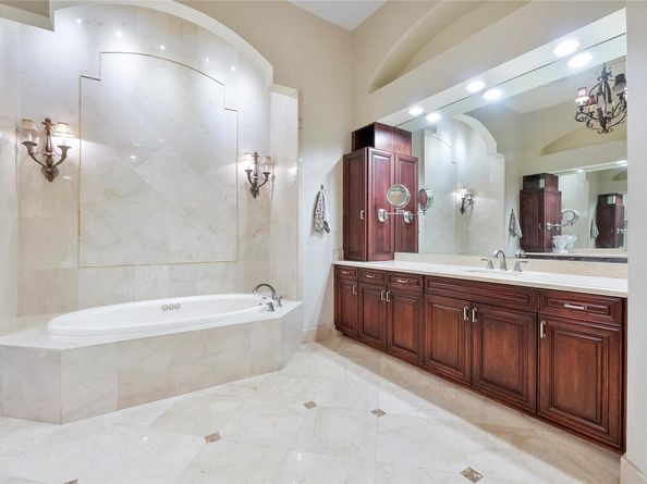 10253 NW 66th Dr, Parkland FL 33076